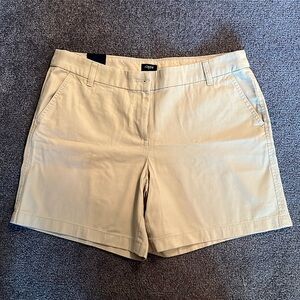 NWT J Crew 7” Chino Classic Short - Khaki. Make an offer!